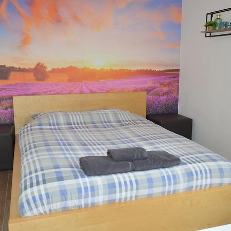 شقة رويسيلاري  في Modern And Private Studio With All Comfort! المظهر الخارجي الصورة